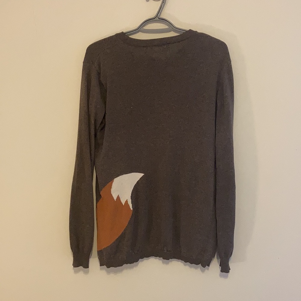 Foxy Sweater - Picture 2 of 3